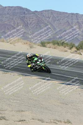 media/Dec-04-2025-Racers Edge (Thu) [[5ebc9f124d]]/3-B Group/7-Session 4 (Turn 10 Inside)/